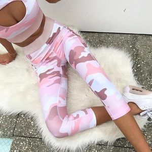 2 piece pink camo workout set